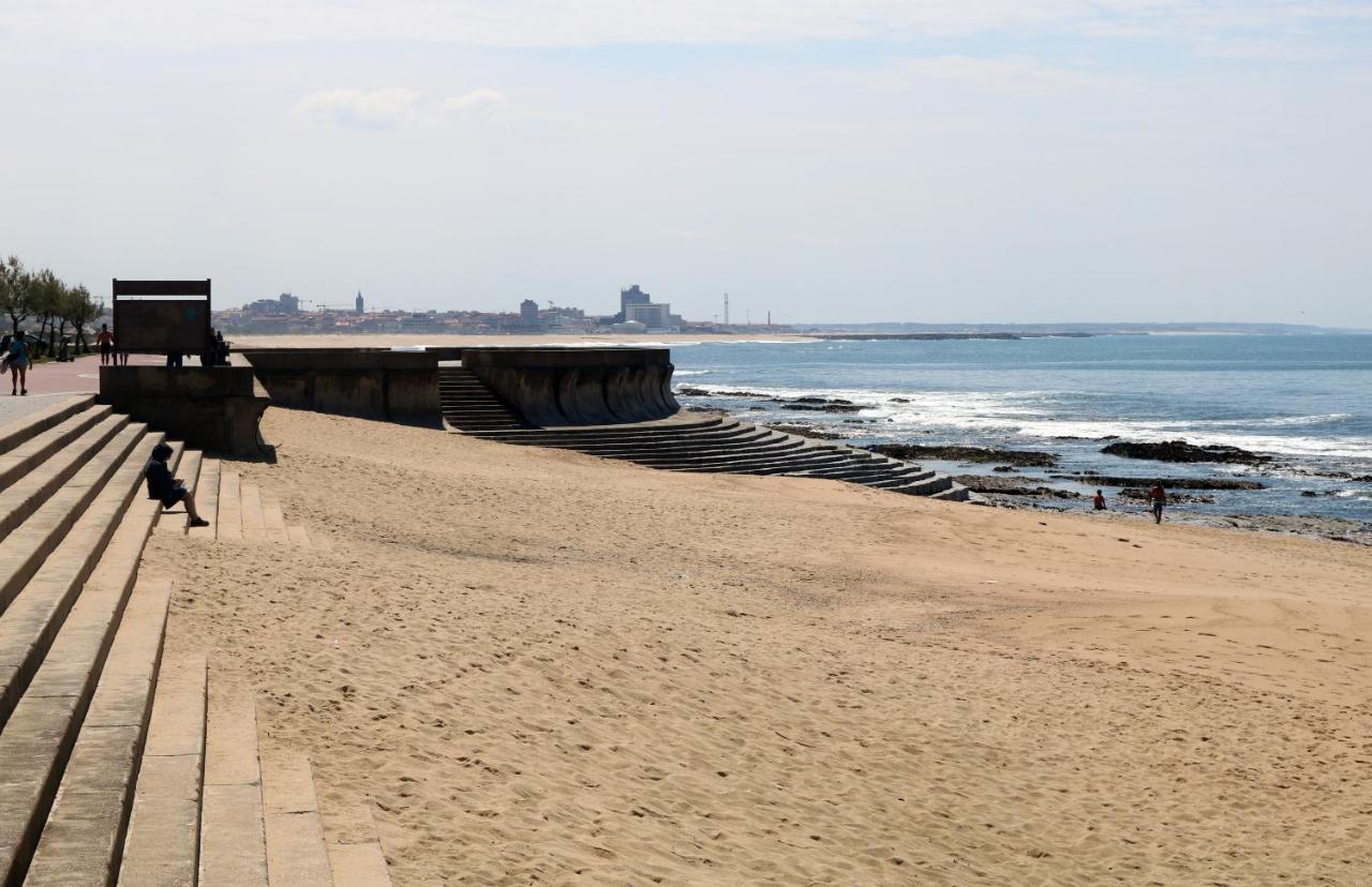 Retiro Da Praia Da Aguda Arcozelo  Exterior photo
