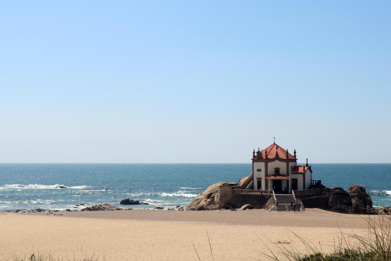 Retiro Da Praia Da Aguda Arcozelo  Exterior photo